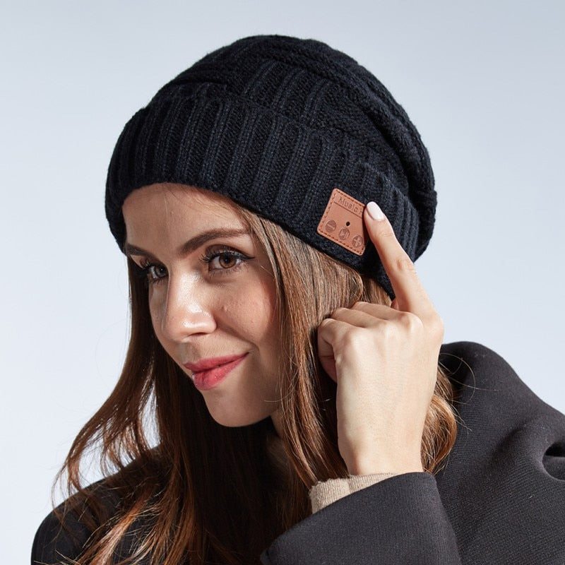 BeenieTunes™ - Stylish Beenie with Bluetooth